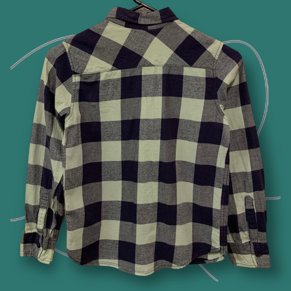 H&M Flannel - Picture 3 of 5